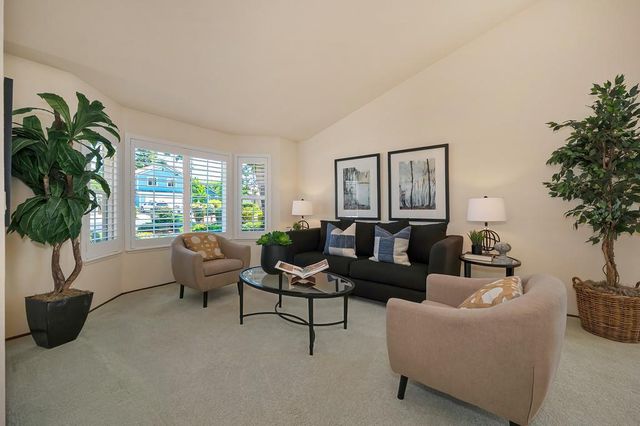 1617 Revere Dr, Roseville, CA 95747