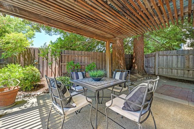 1617 Revere Dr, Roseville, CA 95747