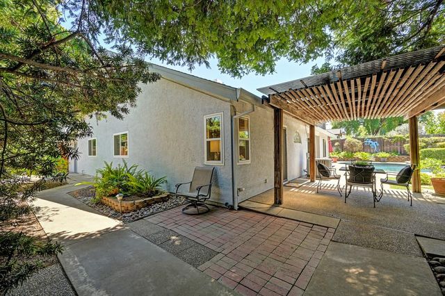 1617 Revere Dr, Roseville, CA 95747