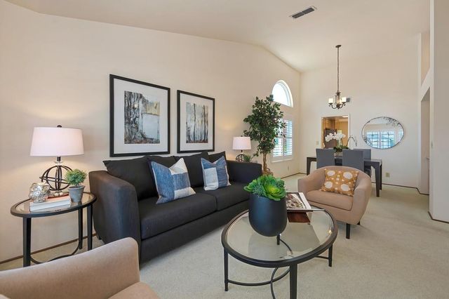 1617 Revere Dr, Roseville, CA 95747