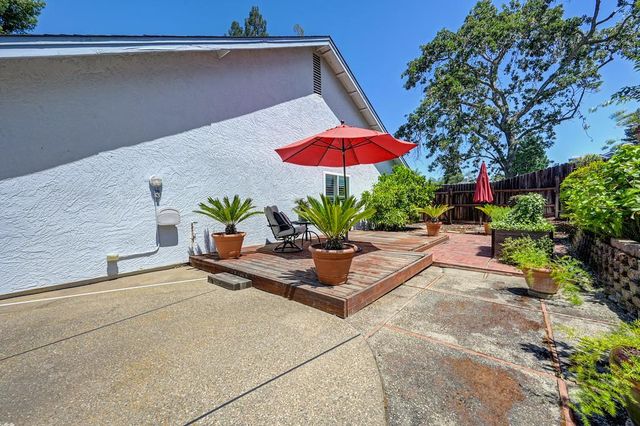 1617 Revere Dr, Roseville, CA 95747