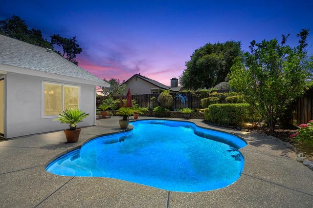 1617 Revere Dr, Roseville, CA 95747