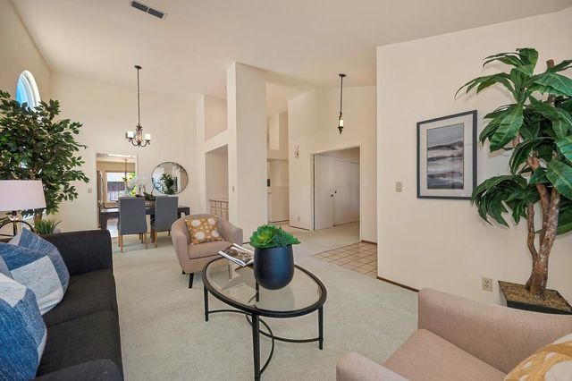 1617 Revere Dr, Roseville, CA 95747
