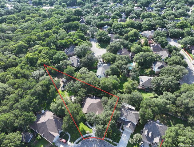 220 Nandina Ct, Cibolo, TX 78108