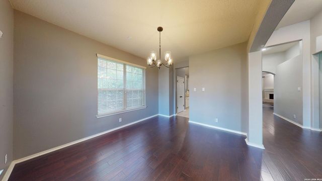 220 Nandina Ct, Cibolo, TX 78108
