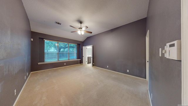 220 Nandina Ct, Cibolo, TX 78108
