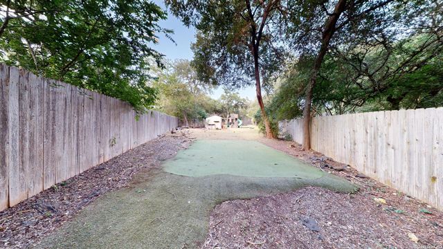 220 Nandina Ct, Cibolo, TX 78108
