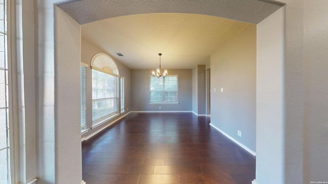 220 Nandina Ct, Cibolo, TX 78108