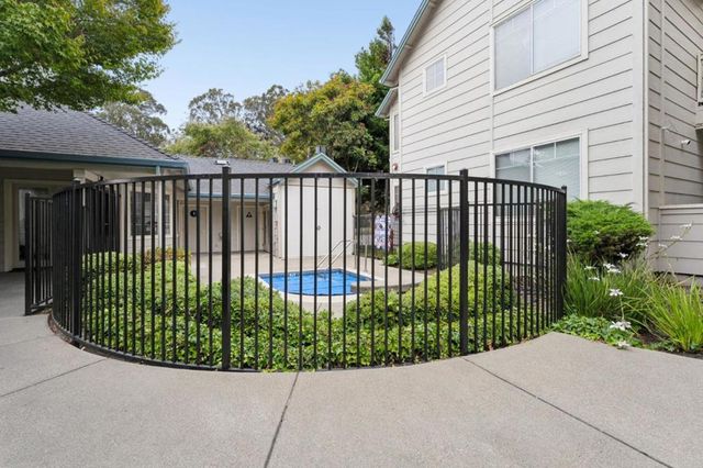 1400 El Camino Real 220, South San Francisco, CA 94080