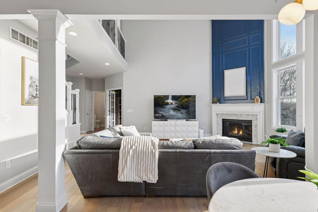 7135 Gunflint Trail, Chanhassen, MN 55317