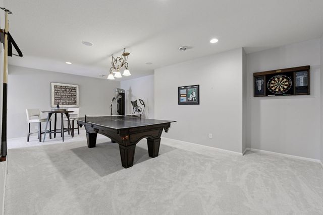 7135 Gunflint Trail, Chanhassen, MN 55317