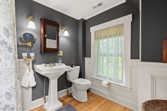 1 Brookside Rd, Westford, MA 01886