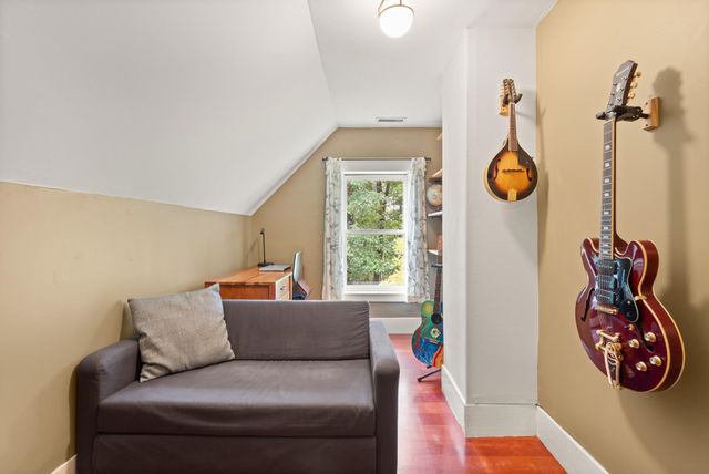 1 Brookside Rd, Westford, MA 01886