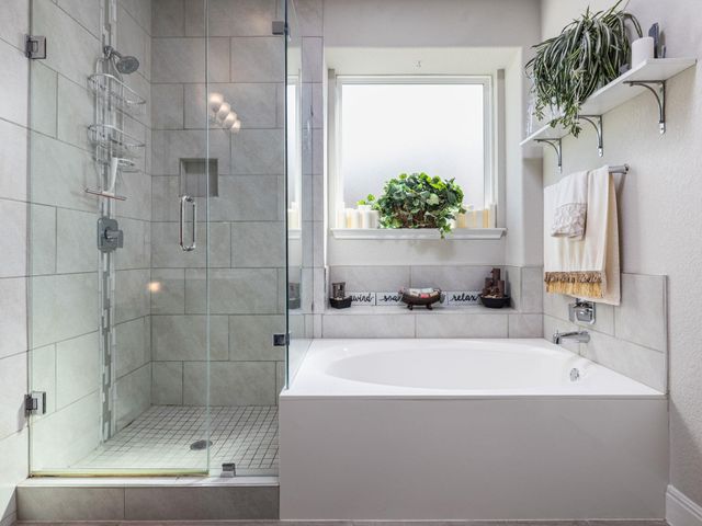 4229 Deer Lake LN, Georgetown, TX 78628