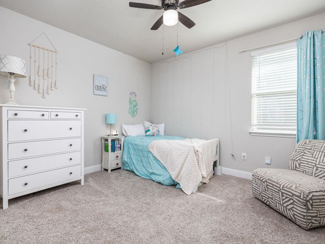 4229 Deer Lake LN, Georgetown, TX 78628