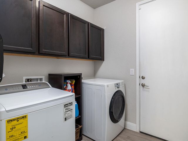 4229 Deer Lake LN, Georgetown, TX 78628