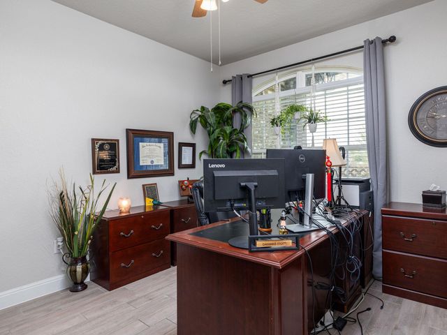 4229 Deer Lake LN, Georgetown, TX 78628