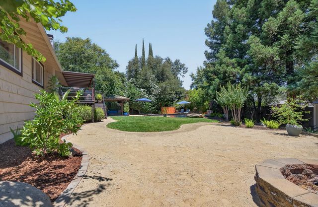 2648 Riviera Cir, El Dorado Hills, CA 95762