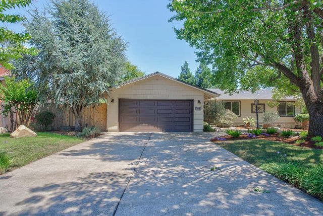 2648 Riviera Cir, El Dorado Hills, CA 95762