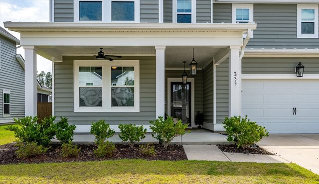 233 Narrowleaf Avenue, Summerville, SC 29485