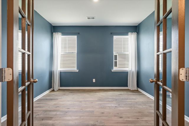 233 Narrowleaf Avenue, Summerville, SC 29485
