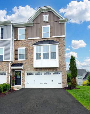 4040 Overview, Cecil, PA 15317