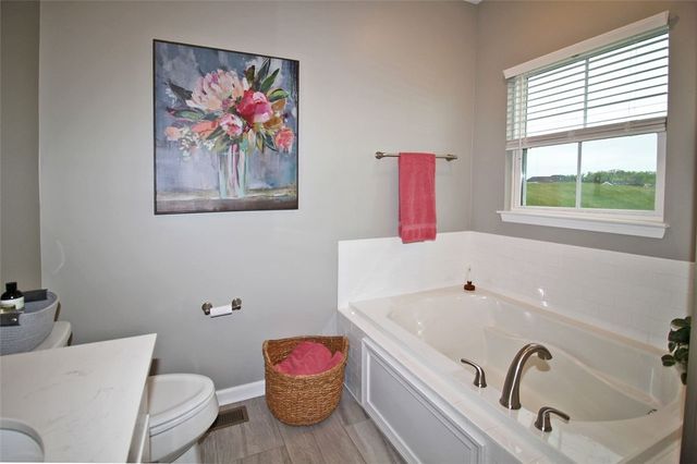 4040 Overview, Cecil, PA 15317