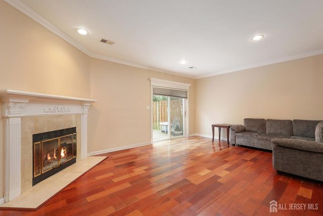 117 Lexington Circle, Matawan, NJ 07747