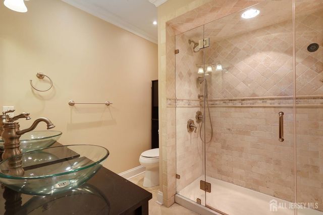 117 Lexington Circle, Matawan, NJ 07747