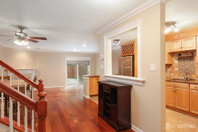117 Lexington Circle, Matawan, NJ 07747