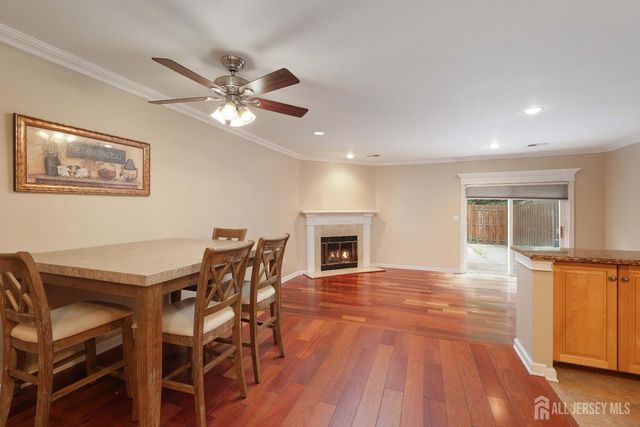 117 Lexington Circle, Matawan, NJ 07747