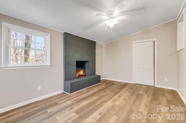 64 Pleasant Ridge Drive, Asheville, NC 28805