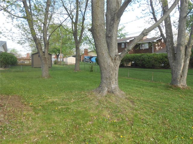 327 Reichard Drive, Vandalia, OH 45377