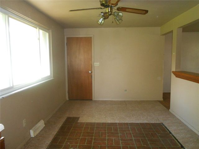 327 Reichard Drive, Vandalia, OH 45377