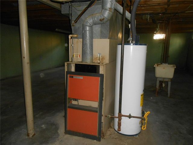 327 Reichard Drive, Vandalia, OH 45377