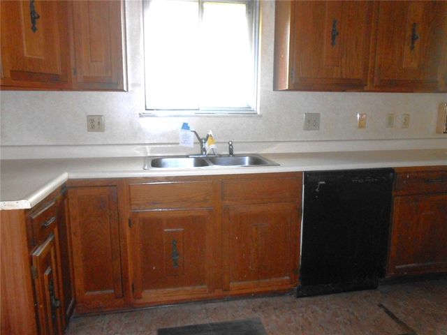 327 Reichard Drive, Vandalia, OH 45377