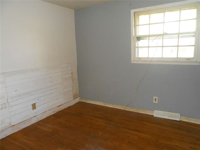 327 Reichard Drive, Vandalia, OH 45377