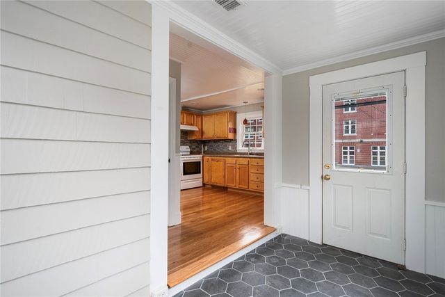 127 Prospect Street, East Greenwich, RI 02818