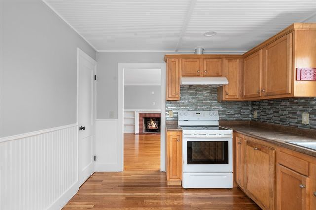 127 Prospect Street, East Greenwich, RI 02818