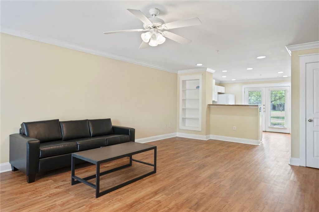 1725 Harvey Mitchell 1713, College Station, TX 77840 — photo 2