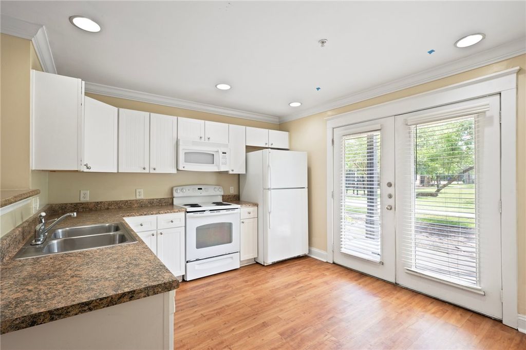 1725 Harvey Mitchell 1713, College Station, TX 77840 — photo 4