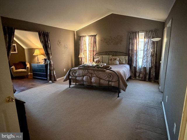 640 IRONWOOD DR, Williamstown, NJ 08094