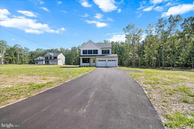 106 BLUE ANCHOR RD, Sicklerville, NJ 08081
