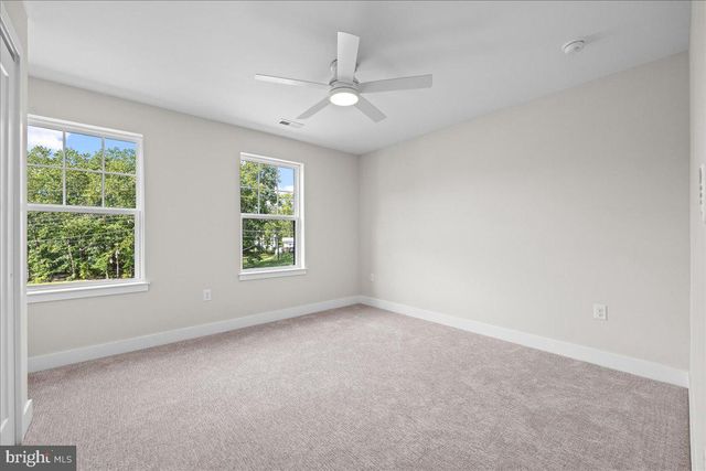 106 BLUE ANCHOR RD, Sicklerville, NJ 08081