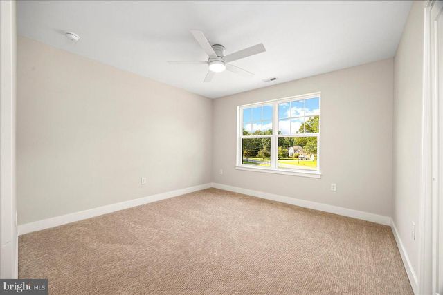 106 BLUE ANCHOR RD, Sicklerville, NJ 08081