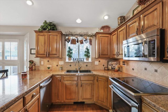 6709 S Moran View St, Spokane, WA 99224