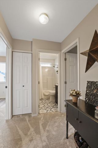 6709 S Moran View St, Spokane, WA 99224