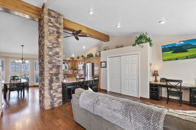 6709 S Moran View St, Spokane, WA 99224