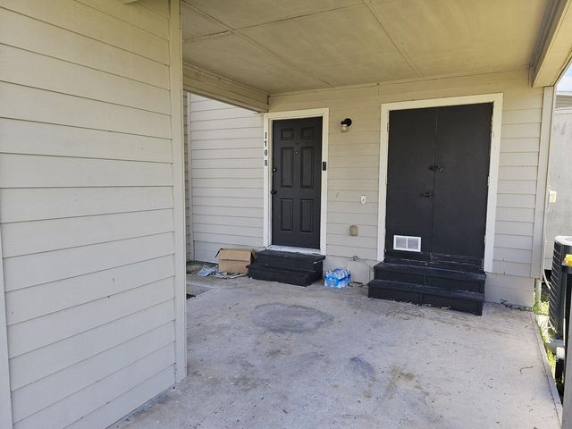 1108 COUNTRY CLUB LANE, Lakeland, FL 33801