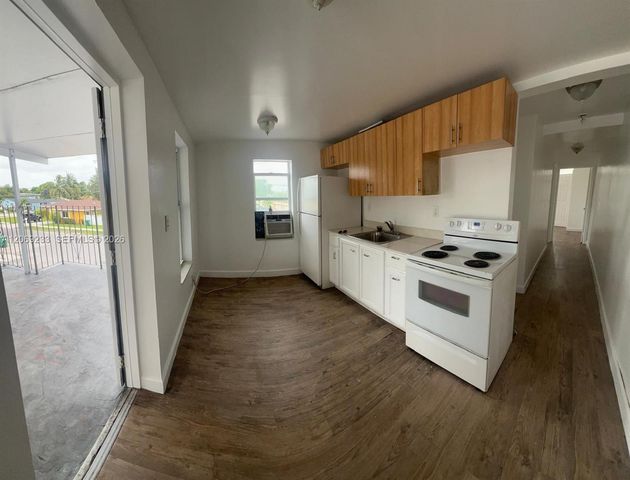 1186 NW 103rd Street 2, Miami, FL 33150
